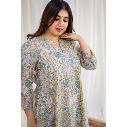The Indian Ethnic Co. Sanganeri Yellow Cotton Kurta