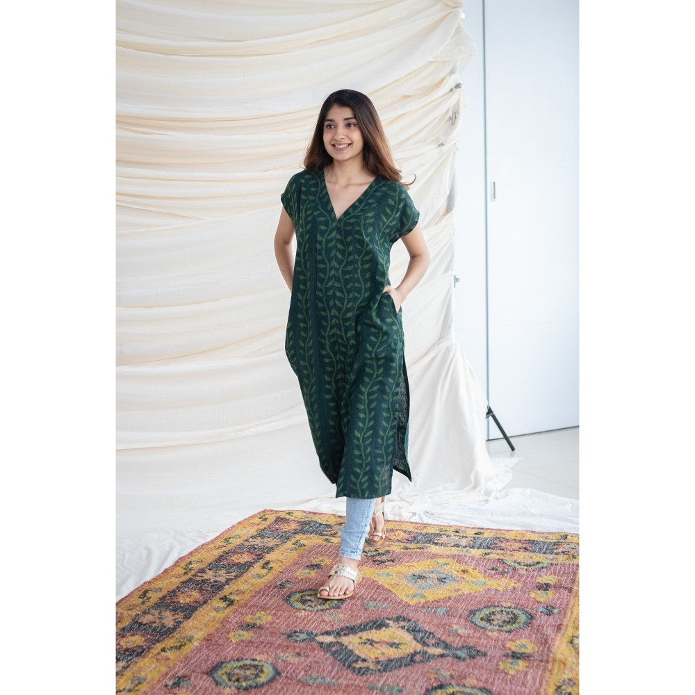 The Indian Ethnic Co. Green Slub Cotton Kurta