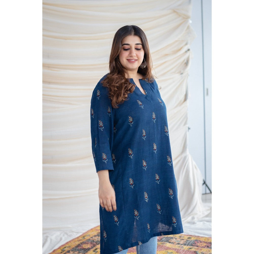 The Indian Ethnic Co. Slub Cotton Indigo Short Tunic
