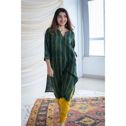 The Indian Ethnic Co. Slub Cotton Striped Kurta