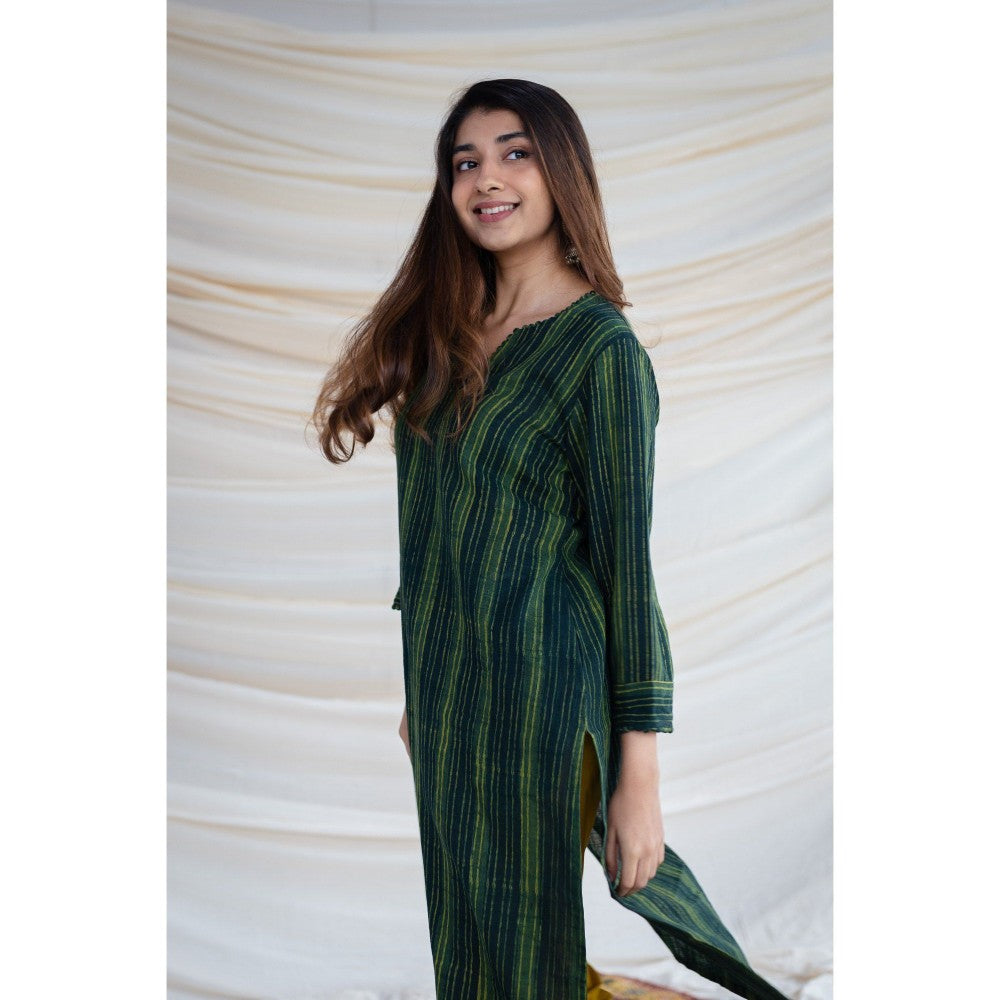 The Indian Ethnic Co. Slub Cotton Striped Kurta
