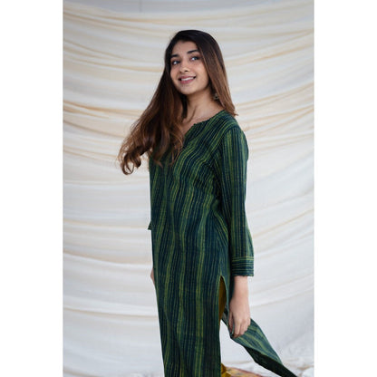 The Indian Ethnic Co. Slub Cotton Striped Kurta