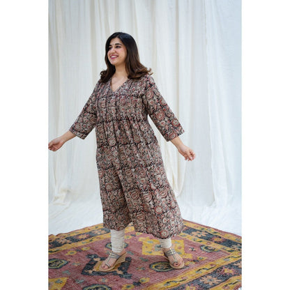 The Indian Ethnic Co. Black Kalamkari Pleated Kurta