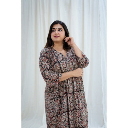 The Indian Ethnic Co. Black Kalamkari Pleated Kurta