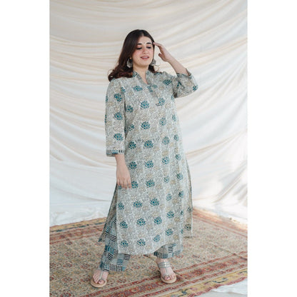The Indian Ethnic Co. Ajrakh White Cotton Straight Kurta
