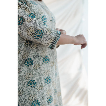 The Indian Ethnic Co. Ajrakh White Cotton Straight Kurta