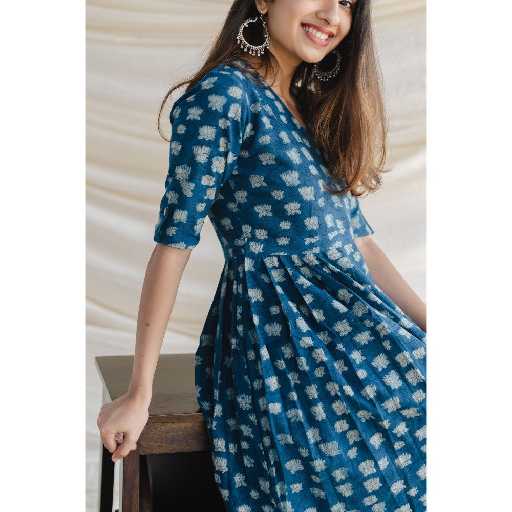 The Indian Ethnic Co. Blue A-Line Slub Cotton Maxi Dress