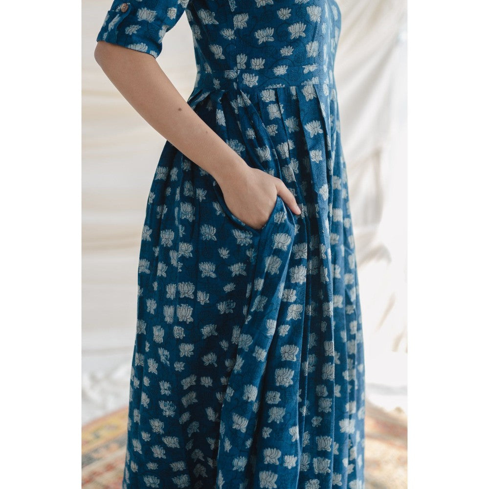 The Indian Ethnic Co. Blue A-Line Slub Cotton Maxi Dress