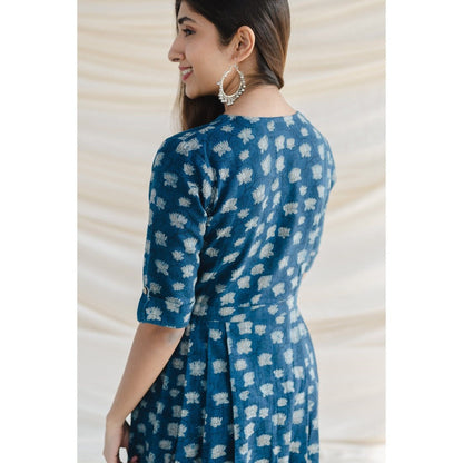 The Indian Ethnic Co. Blue A-Line Slub Cotton Maxi Dress
