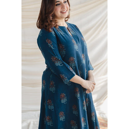 The Indian Ethnic Co. Blue Slub Cotton A Line Kurta