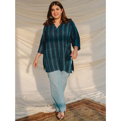 The Indian Ethnic Co. Indigo Dabu A-Line Slub Cotton Short Kurta