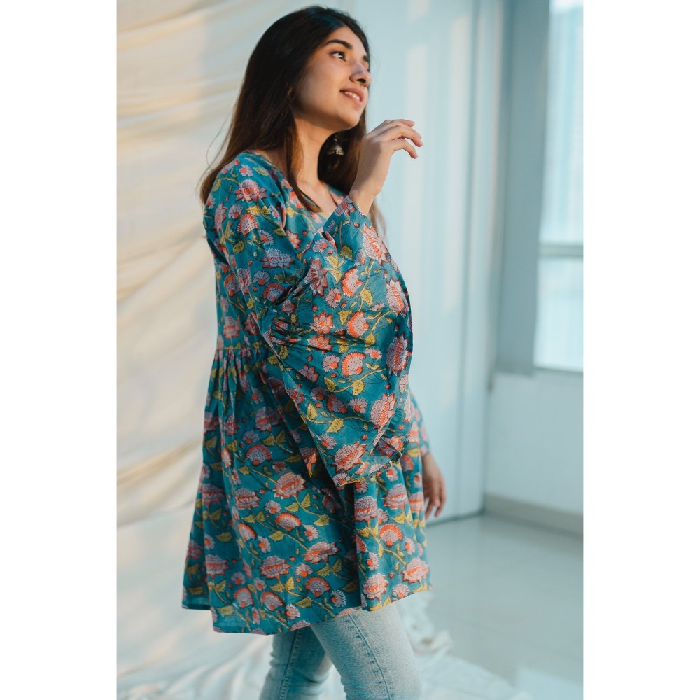 The Indian Ethnic Co. Blue Sanganeri Cotton Short Top