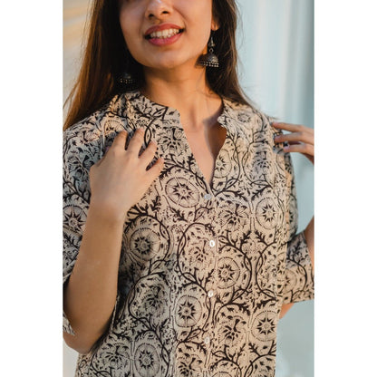 The Indian Ethnic Co. Off White Kalamakri Cotton Short Top