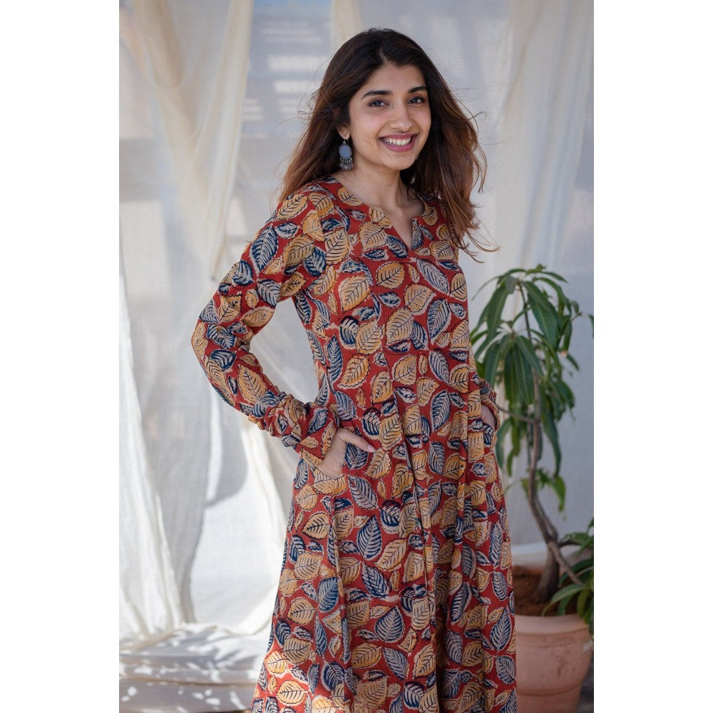 The Indian Ethnic Co. Red Leafy Kalamkari Kali Cotton Kurta