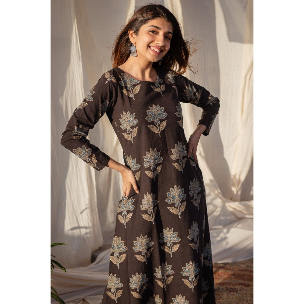The Indian Ethnic Co. Ajrakh Black Cotton Straight Kurta