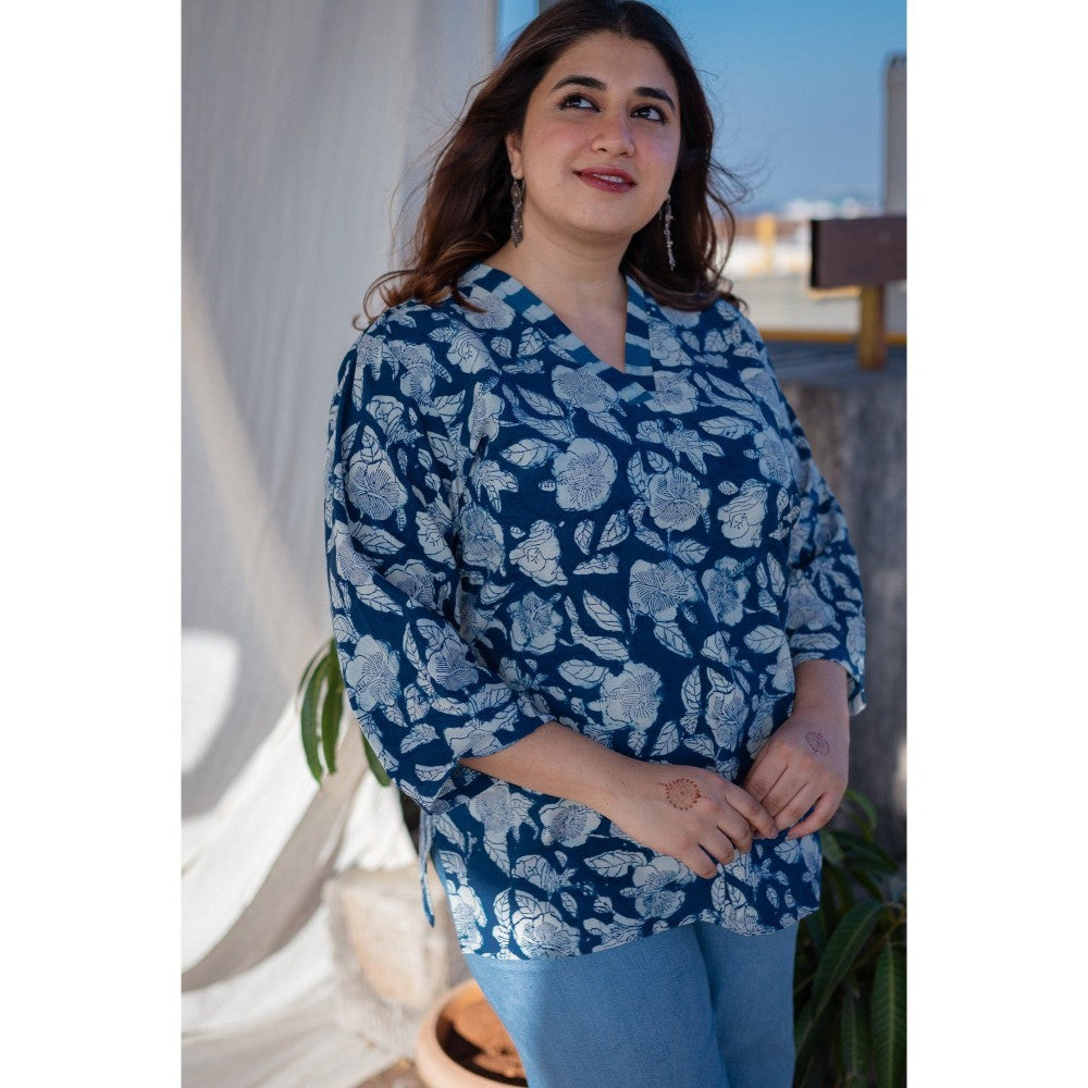 The Indian Ethnic Co. Floral Indigo Dabu Cotton Short Top