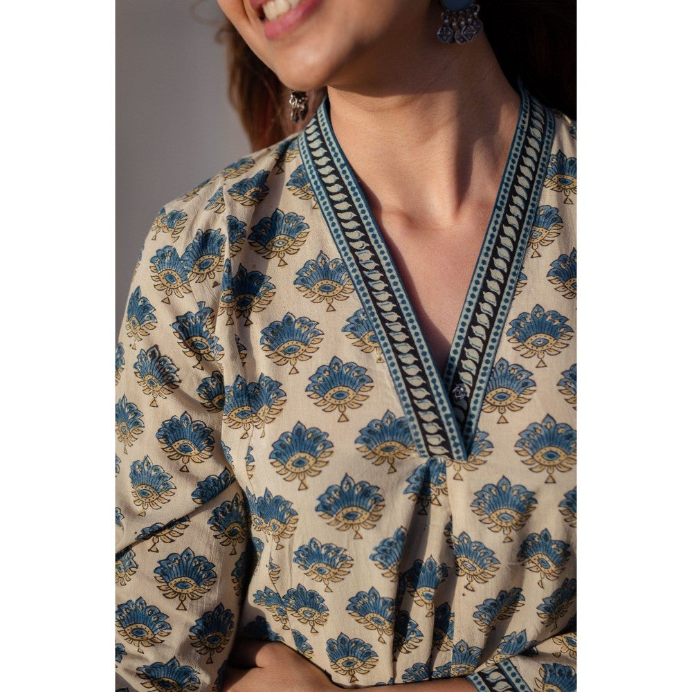 The Indian Ethnic Co. White Ajrakh Kali Cotton Kurta