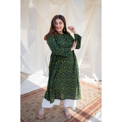 The Indian Ethnic Co. Green Slub Cotton Dabu Kurta