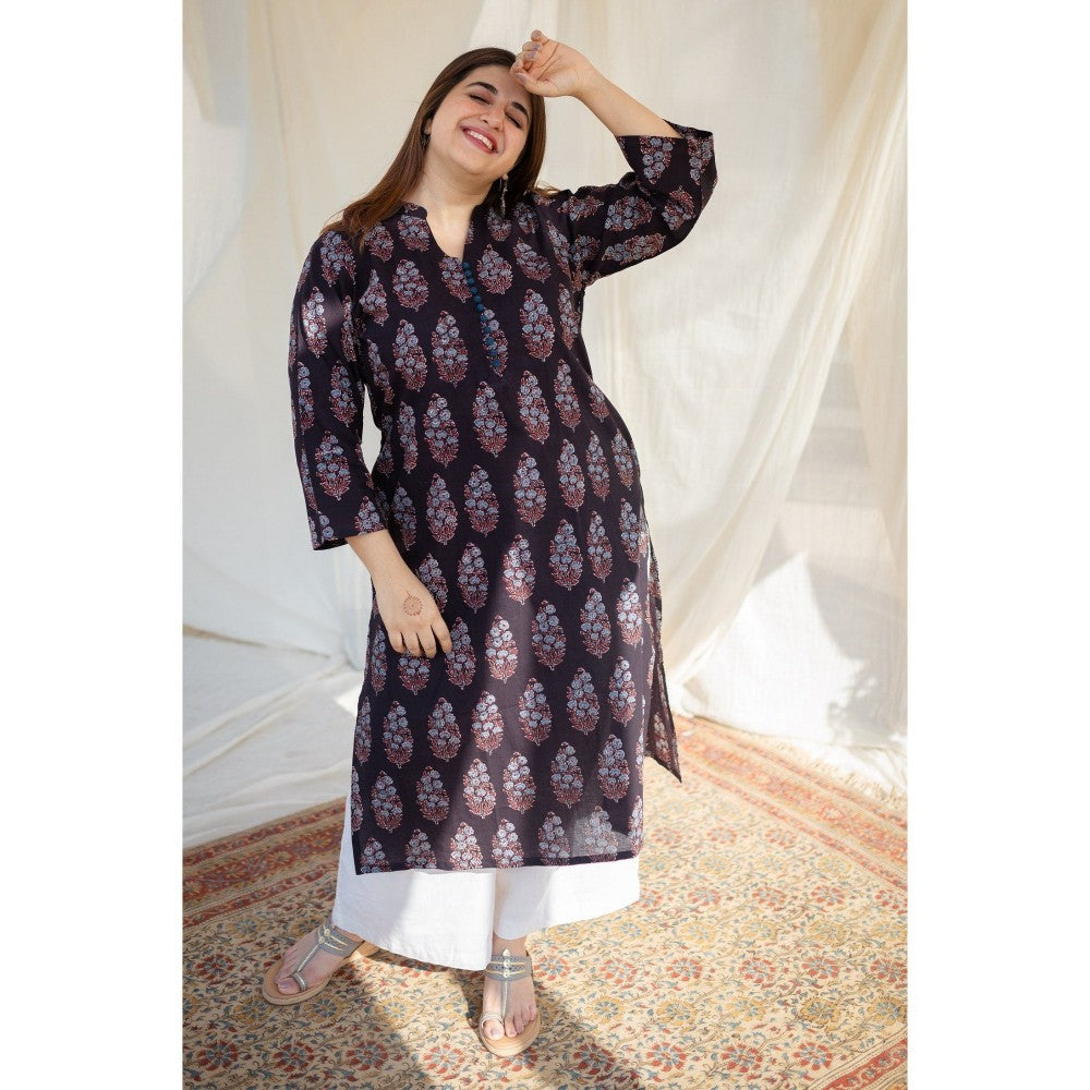 The Indian Ethnic Co. Black Ajrakh Straight Cotton Kurta