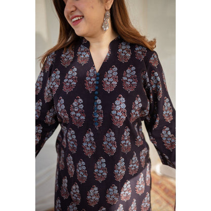The Indian Ethnic Co. Black Ajrakh Straight Cotton Kurta