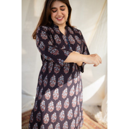 The Indian Ethnic Co. Black Ajrakh Straight Cotton Kurta