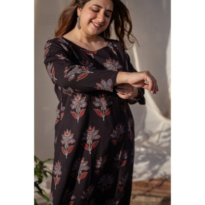 The Indian Ethnic Co. Black Ajrakh A Line Cotton Kurta