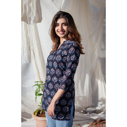 The Indian Ethnic Co. Indigo Jahota Cotton Short Top