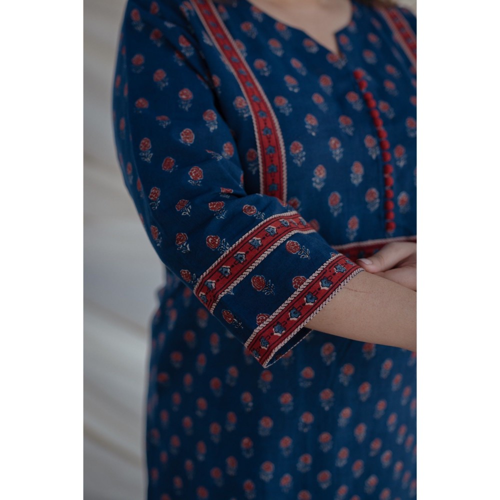 The Indian Ethnic Co. Indigo Ajrakh Patchwork Straight Kurta