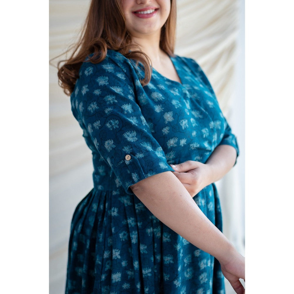 The Indian Ethnic Co. Indigo Slub Cotton Dress