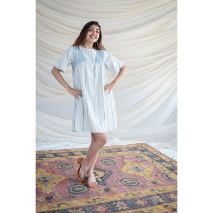 The Indian Ethnic Co. White And Blue Kala Cotton Dress