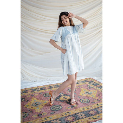 The Indian Ethnic Co. White And Blue Kala Cotton Dress