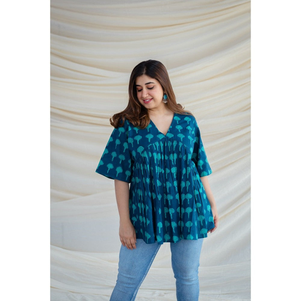 The Indian Ethnic Co. Indigo Dabu Cotton Short Top