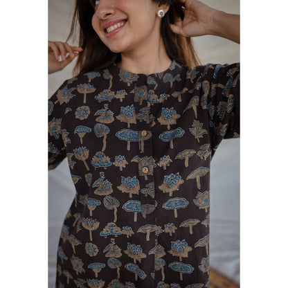 The Indian Ethnic Co. Black Ajrakh Cotton Tunic