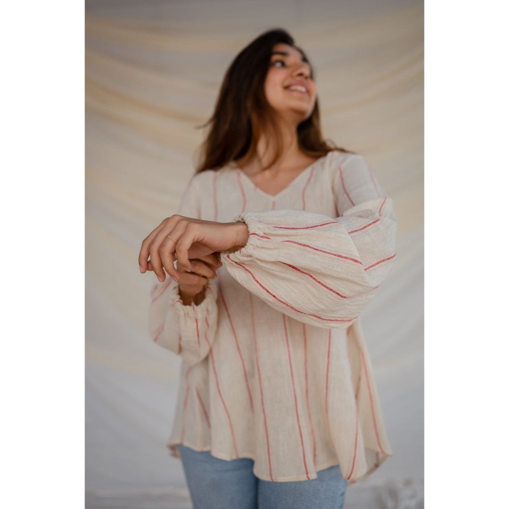 The Indian Ethnic Co. Off White Handwoven Organic Kala Cotton Short Top