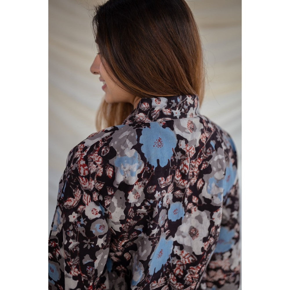 The Indian Ethnic Co. Black Jahota Cotton Tunic