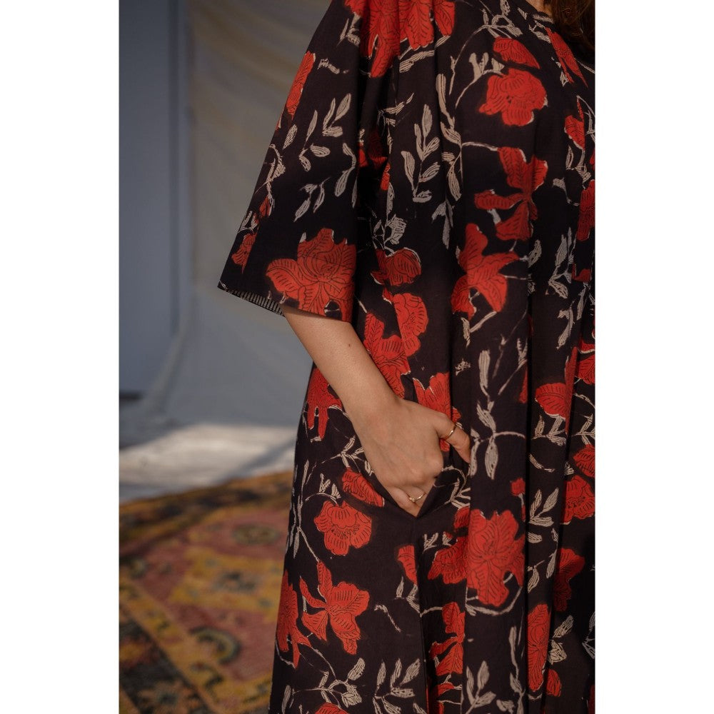 The Indian Ethnic Co. Black Jahota A-Line Kurta