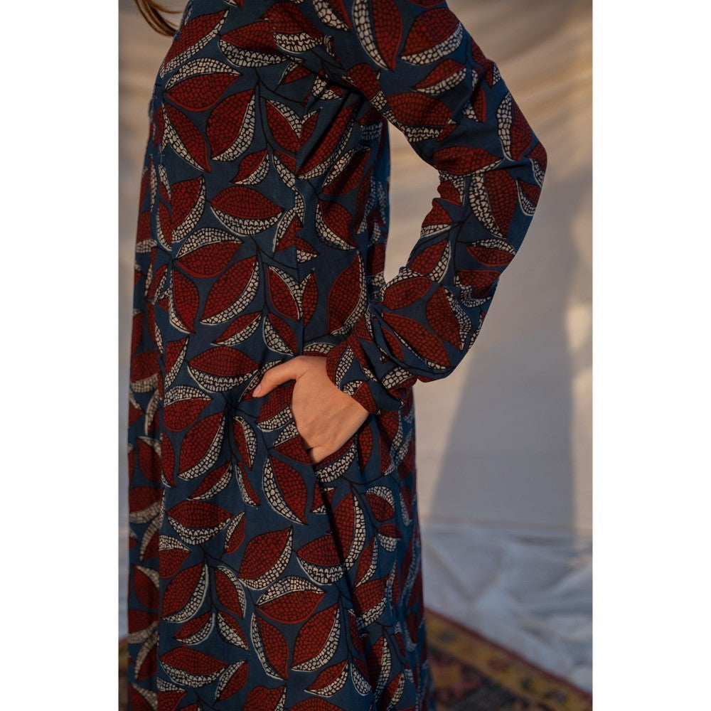 The Indian Ethnic Co. Blue Ajrakh Cotton Kali Kurta