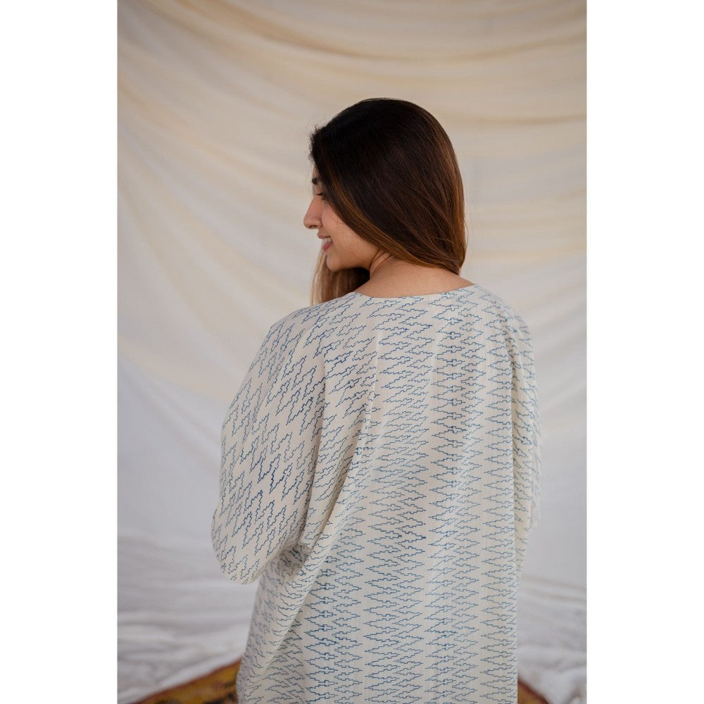 The Indian Ethnic Co. White Ajrakh Cotton Short Top