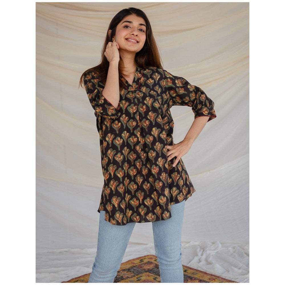 The Indian Ethnic Co. Black Jahota Cotton Short Tunic