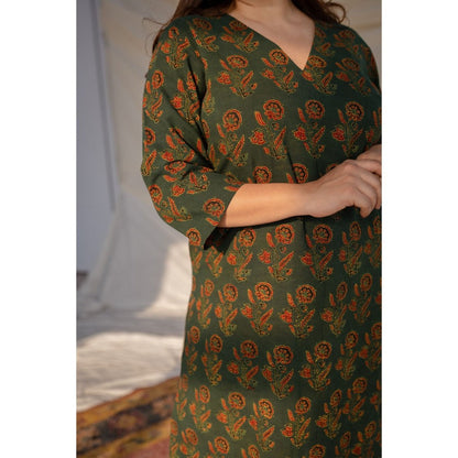 The Indian Ethnic Co. Green Ajrakh Cotton Kurta
