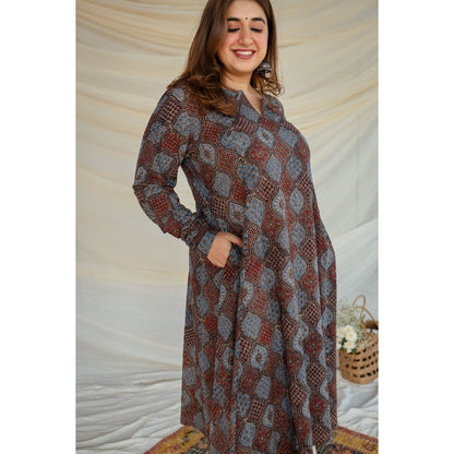 The Indian Ethnic Co. Blue Ajrakh Kali Cotton Kurta