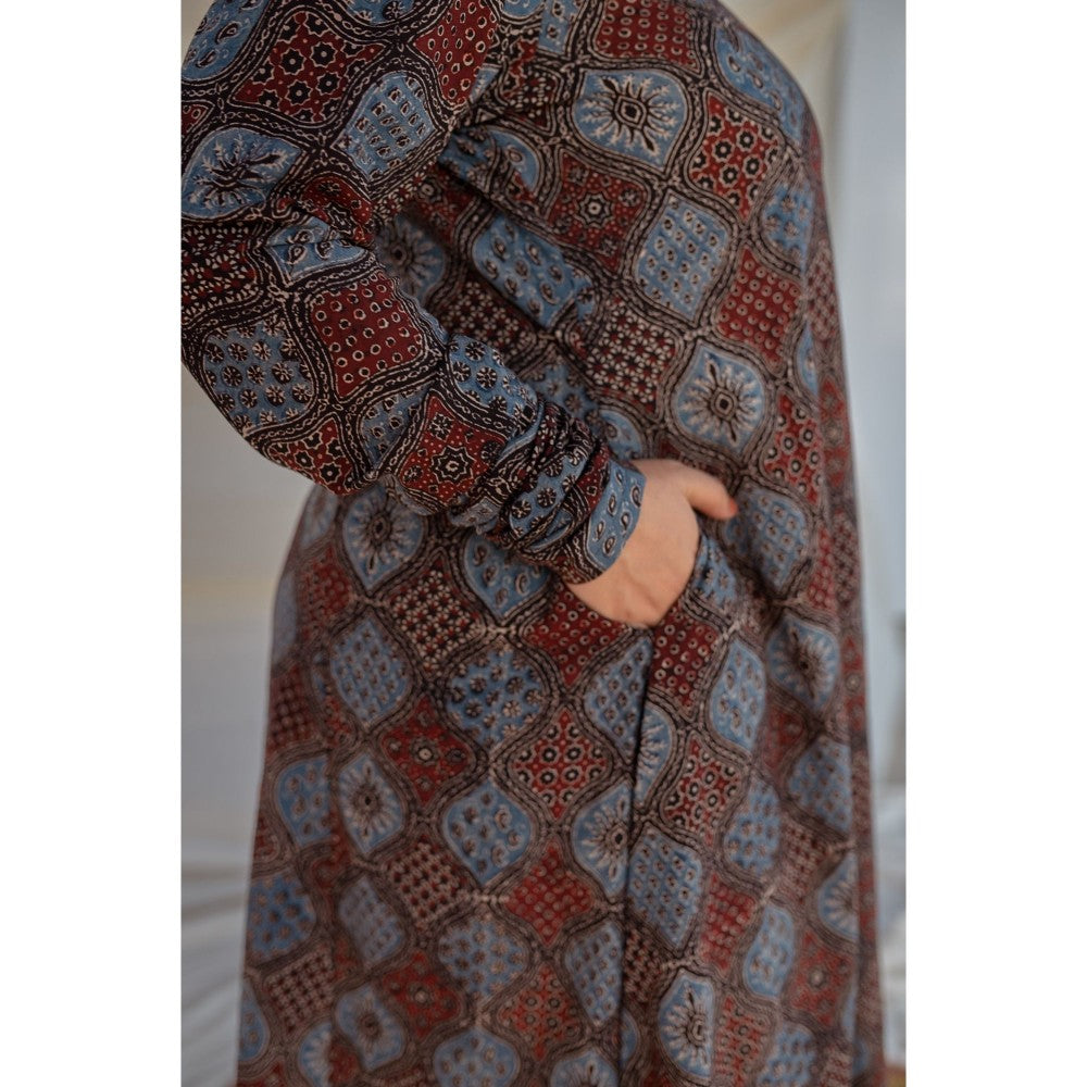 The Indian Ethnic Co. Blue Ajrakh Kali Cotton Kurta