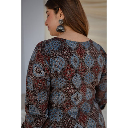 The Indian Ethnic Co. Blue Ajrakh Kali Cotton Kurta