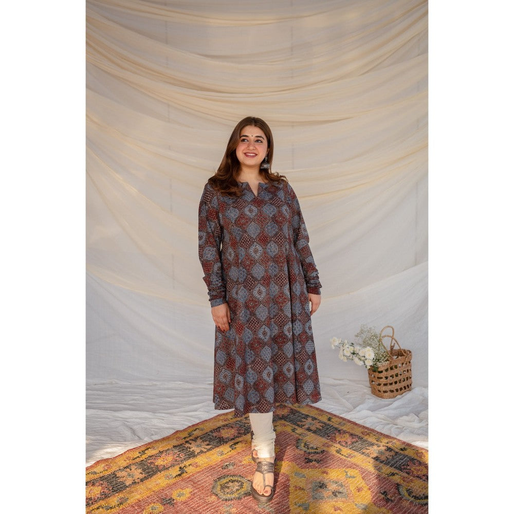 The Indian Ethnic Co. Blue Ajrakh Kali Cotton Kurta