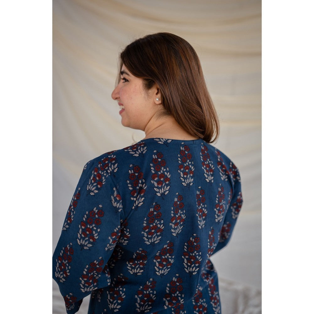 The Indian Ethnic Co. Blue Ajrakh Cotton Tunic