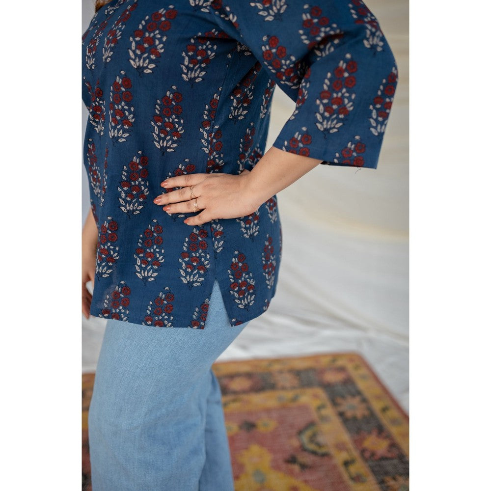 The Indian Ethnic Co. Blue Ajrakh Cotton Tunic