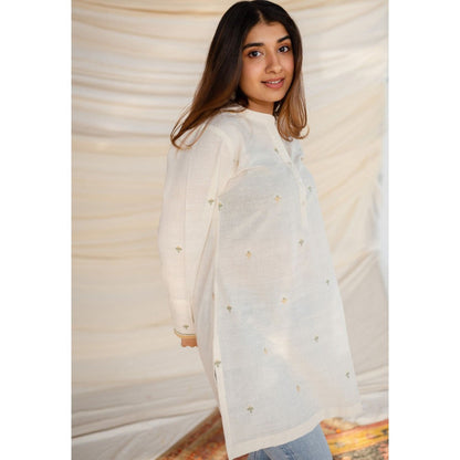 The Indian Ethnic Co. White Jamdani Cotton Kurta