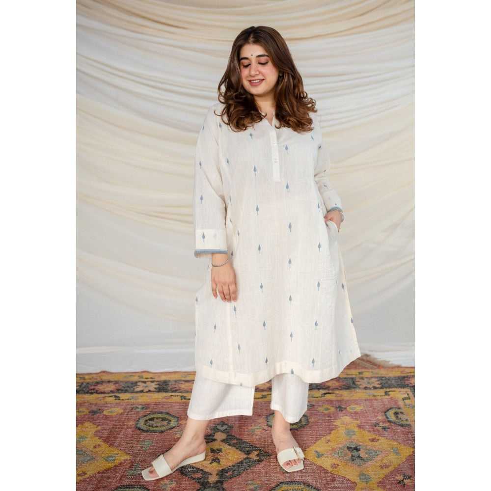 The Indian Ethnic Co. White Jamdani Cotton Kurta