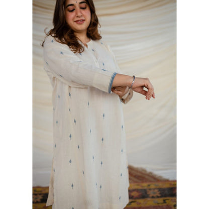 The Indian Ethnic Co. White Jamdani Cotton Kurta
