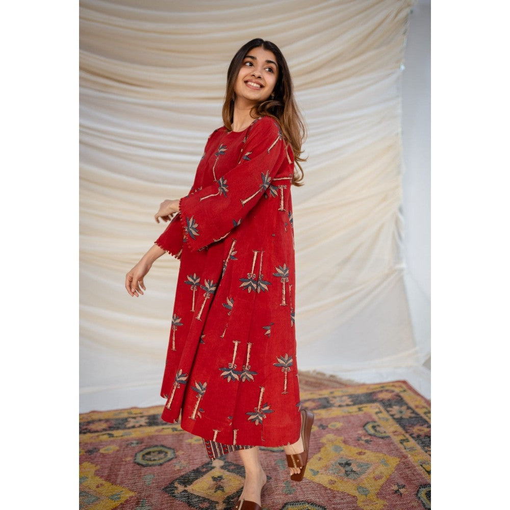 The Indian Ethnic Co. Red Ajrakh Cotton Jhabba Kali Co-ord (Set of 2)